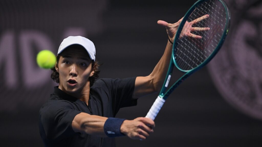 Теннисист Амир Омарханов выиграл свой первый одиночный титул в профтуре