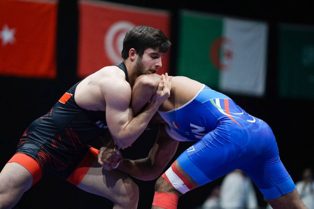 Казахстанский борец завоевал серебро на Играх исламской солидарности Ислам Евлоев