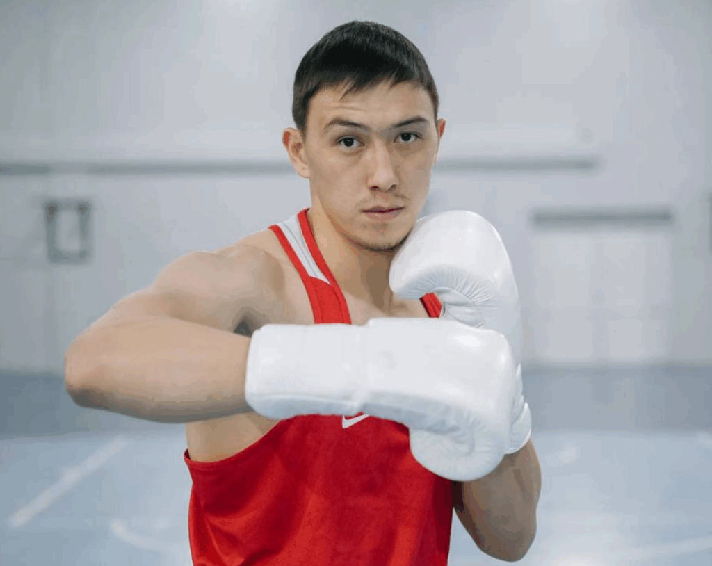 Золото и серебро завоевали казахстанские боксеры на Чемпионате мира в Индии