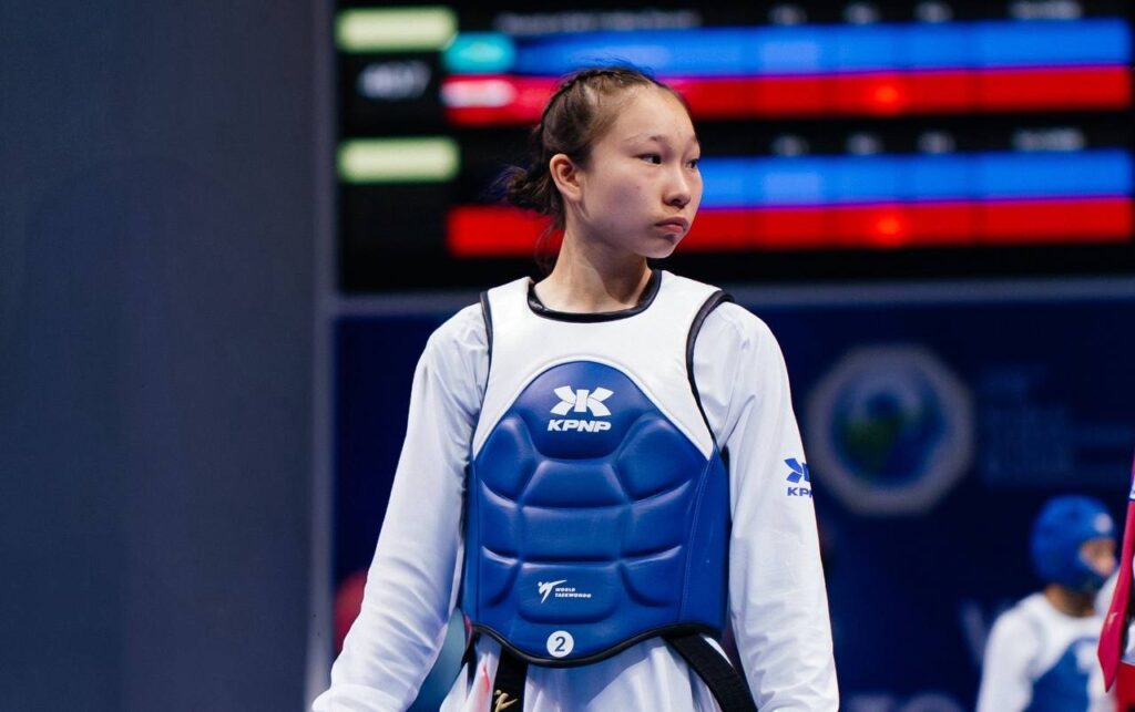 Айым Серикбаева завоевала золото на юниорском Чемпионате мира по таеквондо