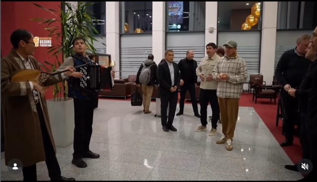 Геннадий Головкин и менеджмент World Boxing прилетели в Астану Геннадий Головкин в Астане